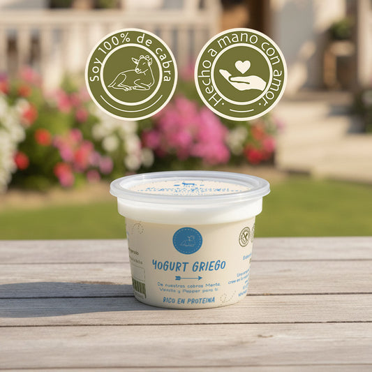 Yogurt Griego Natural de leche de cabra artesanal (140 gr)
